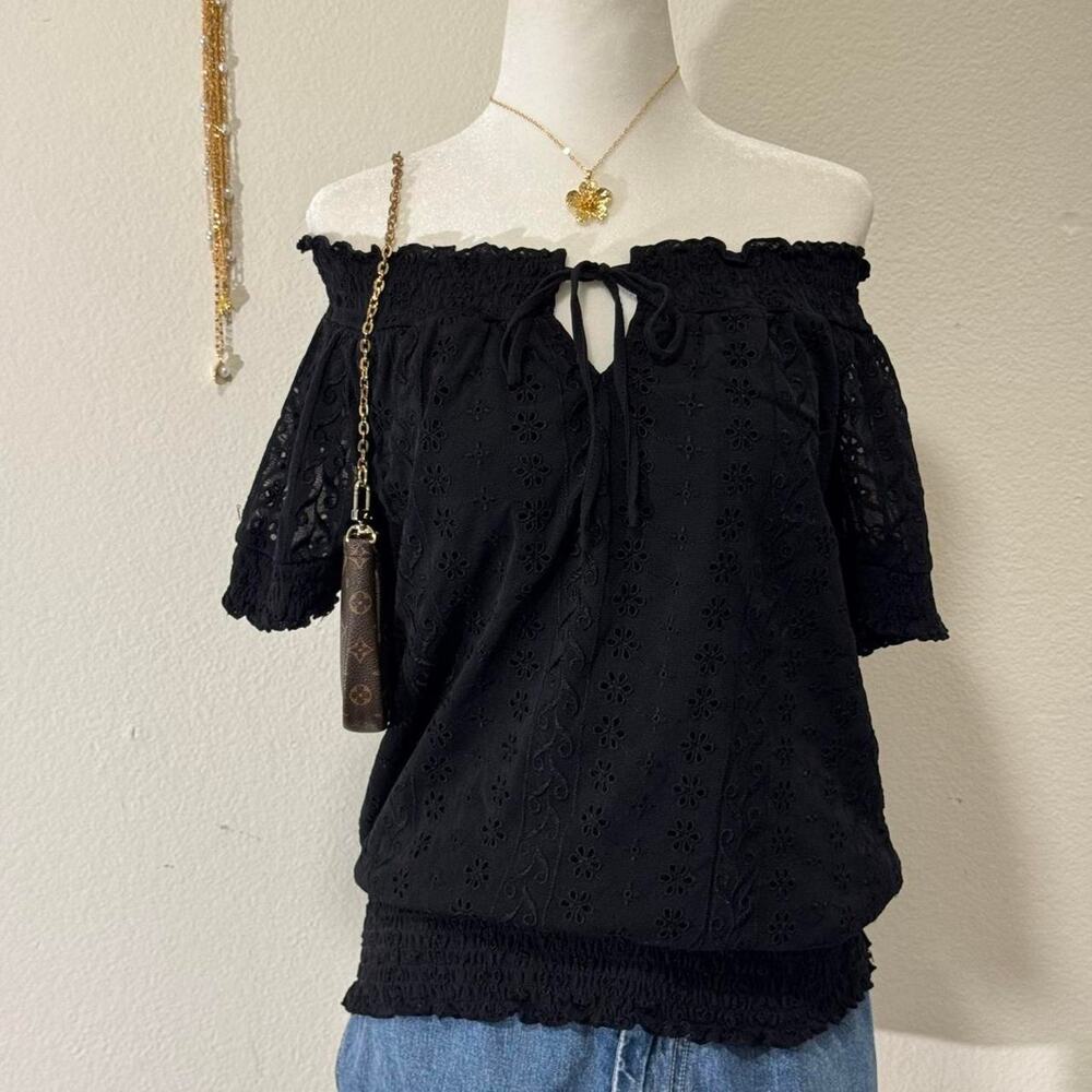 Y2k black floral eyelet off the shoulder top with keyhole detail